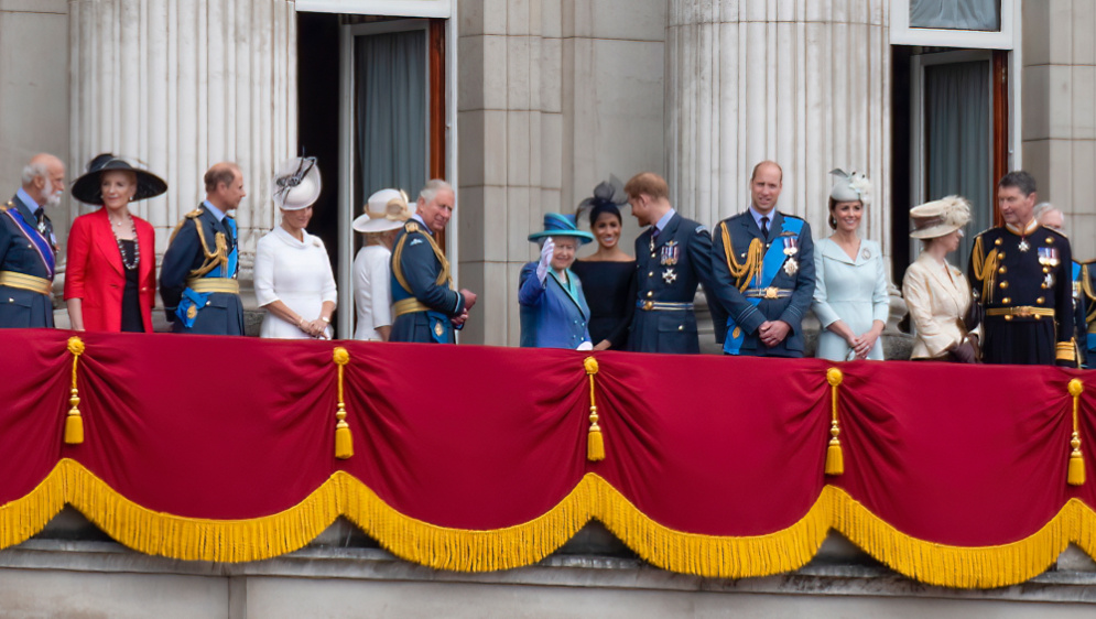 The Queen and Royal Family on the balcony at Buckingham Palace.